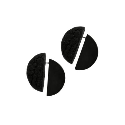 To Steve Reich – Music for 18 Musicians. Boucles d'oreilles, pièce unique, 2017.