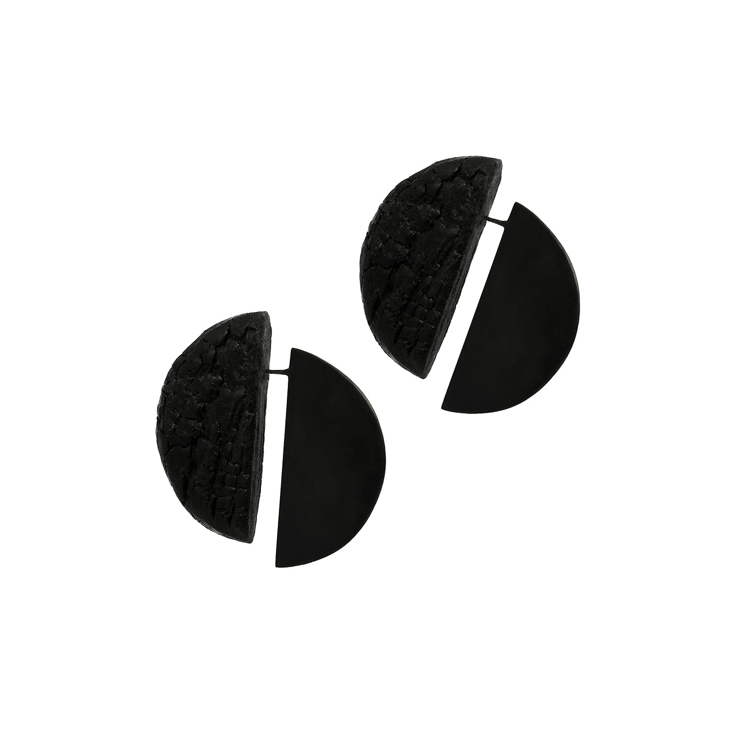 To Steve Reich – Music for 18 Musicians. Earrings, single edition, 2017.